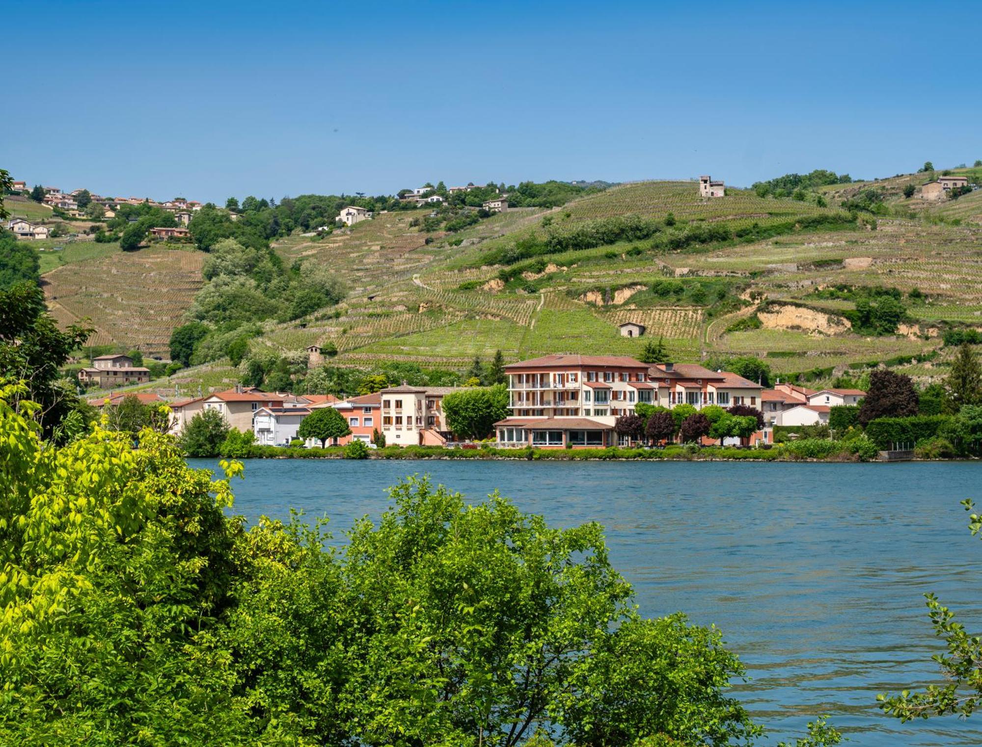 Hotel Beau Rivage Condrieu Exterior photo
