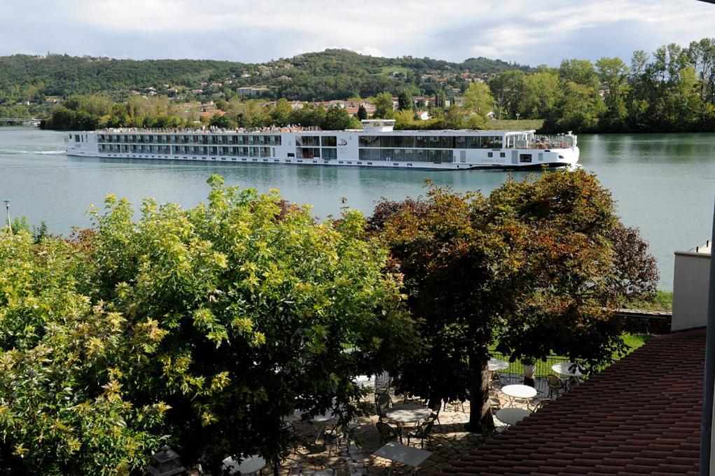 Hotel Beau Rivage Condrieu Exterior photo